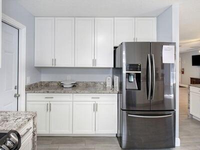 120 Park Lane E, Hypoluxo, FL 33462