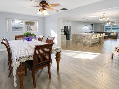 120 Park Lane E, Hypoluxo, FL 33462