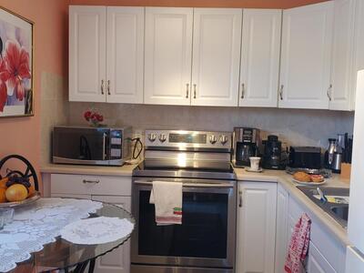 2400 NE 1st Lane, Boynton Beach, FL 33435