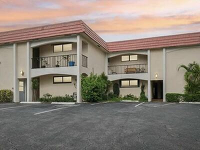 360 Wilma Circle, Riviera Beach, FL 33404