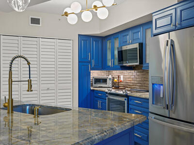 600 S Dixie Highway, West Palm Beach, FL 33401