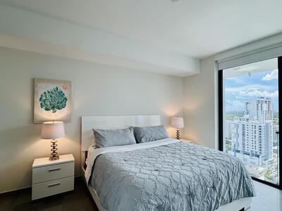 88 SW 7th Street, Miami, FL 33130