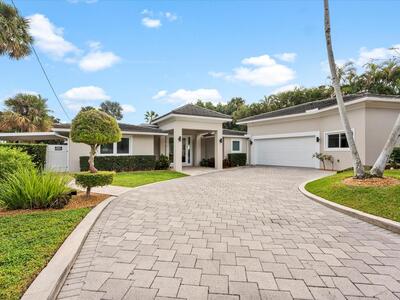 714 S Lake Drive, Lantana, FL 33462