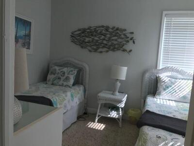 7 Bel Air Drive, Boynton Beach, FL 33435