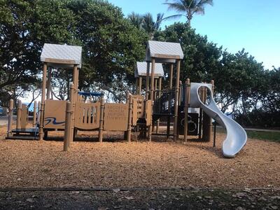 7 Bel Air Drive, Boynton Beach, FL 33435