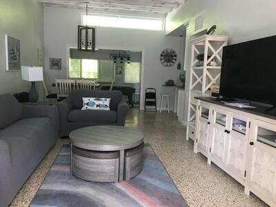 7 Bel Air Drive, Boynton Beach, FL 33435