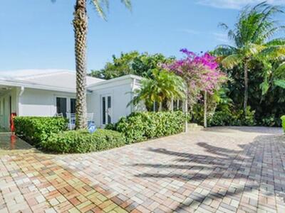 714 S Atlantic Drive, Lantana, FL 33462