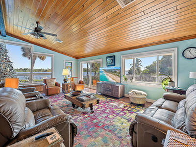 12140 SE Indian River Drive N, Hobe Sound, FL 33455