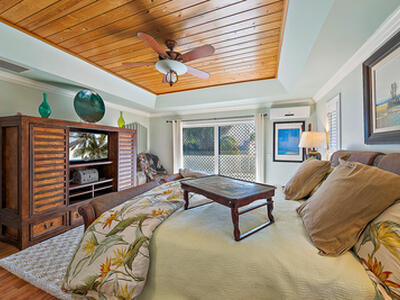 12140 SE Indian River Drive N, Hobe Sound, FL 33455