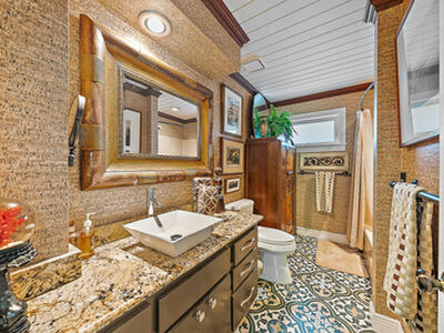 12140 SE Indian River Drive N, Hobe Sound, FL 33455