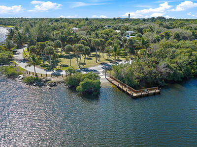 12140 SE Indian River Drive N, Hobe Sound, FL 33455