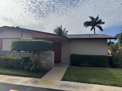 2985 Crosley Drive W