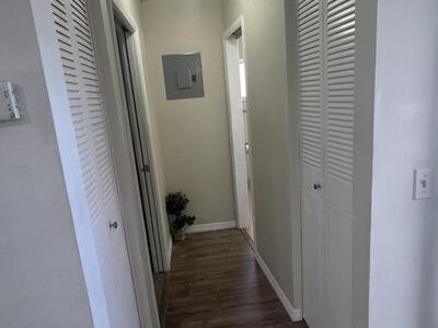 2985 Crosley Drive W, West Palm Beach, FL 33415