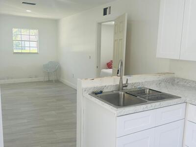 935 34th Avenue, Vero Beach, FL 32960