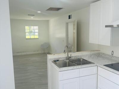 935 34th Avenue, Vero Beach, FL 32960