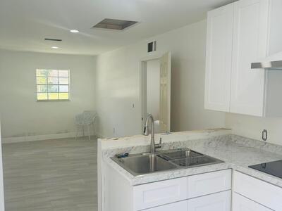 935 34th Avenue, Vero Beach, FL 32960