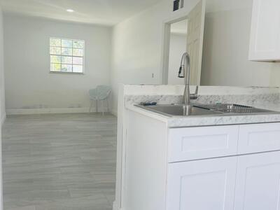 935 34th Avenue, Vero Beach, FL 32960