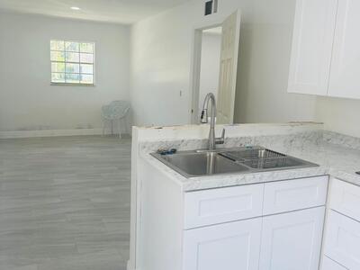 935 34th Avenue, Vero Beach, FL 32960