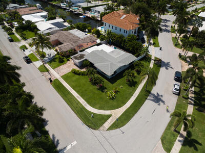 700 NE 70th Street, Boca Raton, FL 33487