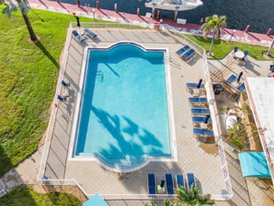 1391 S Ocean Boulevard, Pompano Beach, FL 33062