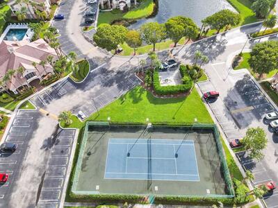 815 W Boynton Beach Boulevard W