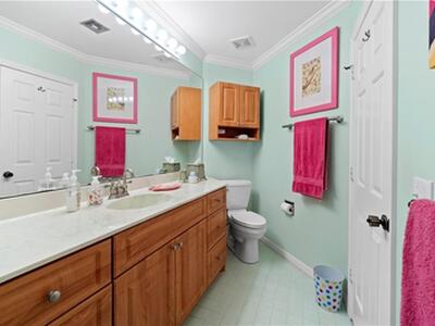 1330 Shorewinds Lane, Vero Beach, FL 32963