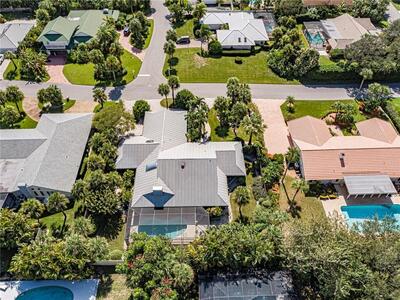 1330 Shorewinds Lane, Vero Beach, FL 32963
