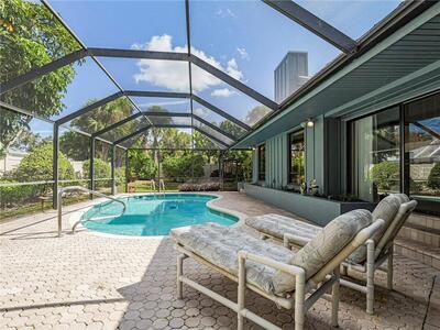 1330 Shorewinds Lane, Vero Beach, FL 32963