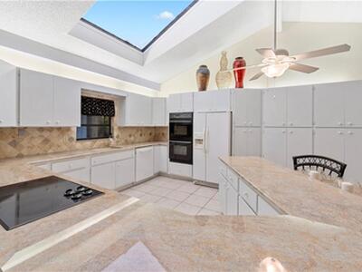 1330 Shorewinds Lane, Vero Beach, FL 32963