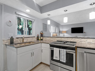 1030 Langer Way, Delray Beach, FL 33483