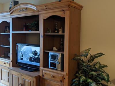 711 Lori Drive, Palm Springs, FL 33461