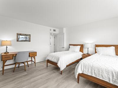 5440 N Ocean Drive, Riviera Beach, FL 33404