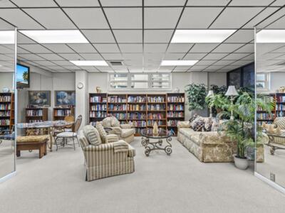 5440 N Ocean Drive, Riviera Beach, FL 33404