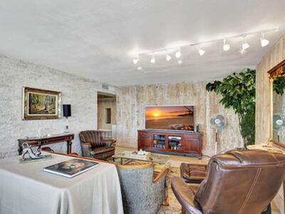 5550 N Ocean Drive, Singer Island, FL 33404