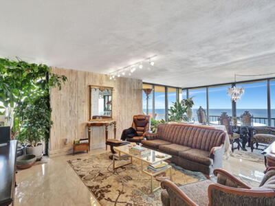 5550 N Ocean Drive, Singer Island, FL 33404