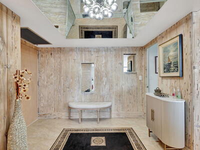 5550 N Ocean Drive, Singer Island, FL 33404