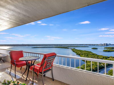 5550 N Ocean Drive, Singer Island, FL 33404