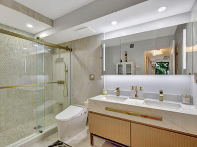 5550 N Ocean Drive, Singer Island, FL 33404