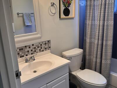 737 Flanders, Delray Beach, FL 33484