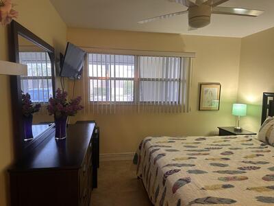 737 Flanders, Delray Beach, FL 33484
