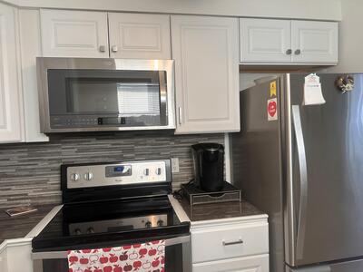 737 Flanders, Delray Beach, FL 33484