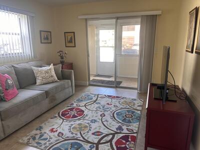 737 Flanders, Delray Beach, FL 33484