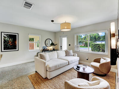 820 NE 17 Street, Fort Lauderdale, FL 33305