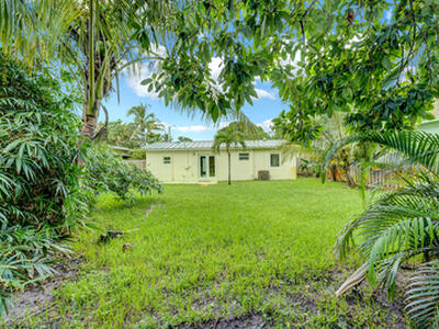 820 NE 17 Street, Fort Lauderdale, FL 33305