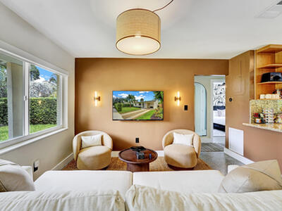 820 NE 17 Street, Fort Lauderdale, FL 33305