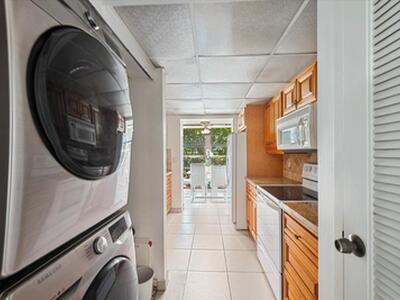 3200 S Ocean Boulevard, Palm Beach, FL 33480