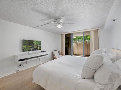 3200 S Ocean Boulevard, Palm Beach, FL 33480