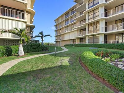 3200 S Ocean Boulevard, Palm Beach, FL 33480
