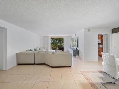 3200 S Ocean Boulevard, Palm Beach, FL 33480