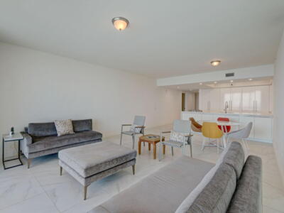 2640 Lake Shore Drive, Riviera Beach, FL 33404